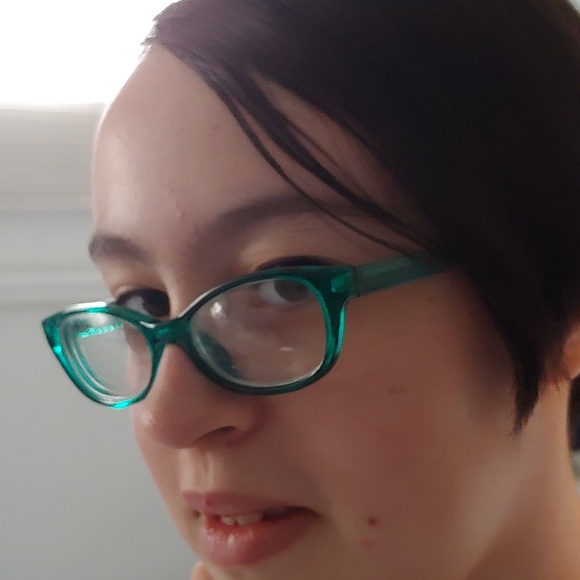 Meet your Posher, Dawn - Picture 1 of 1